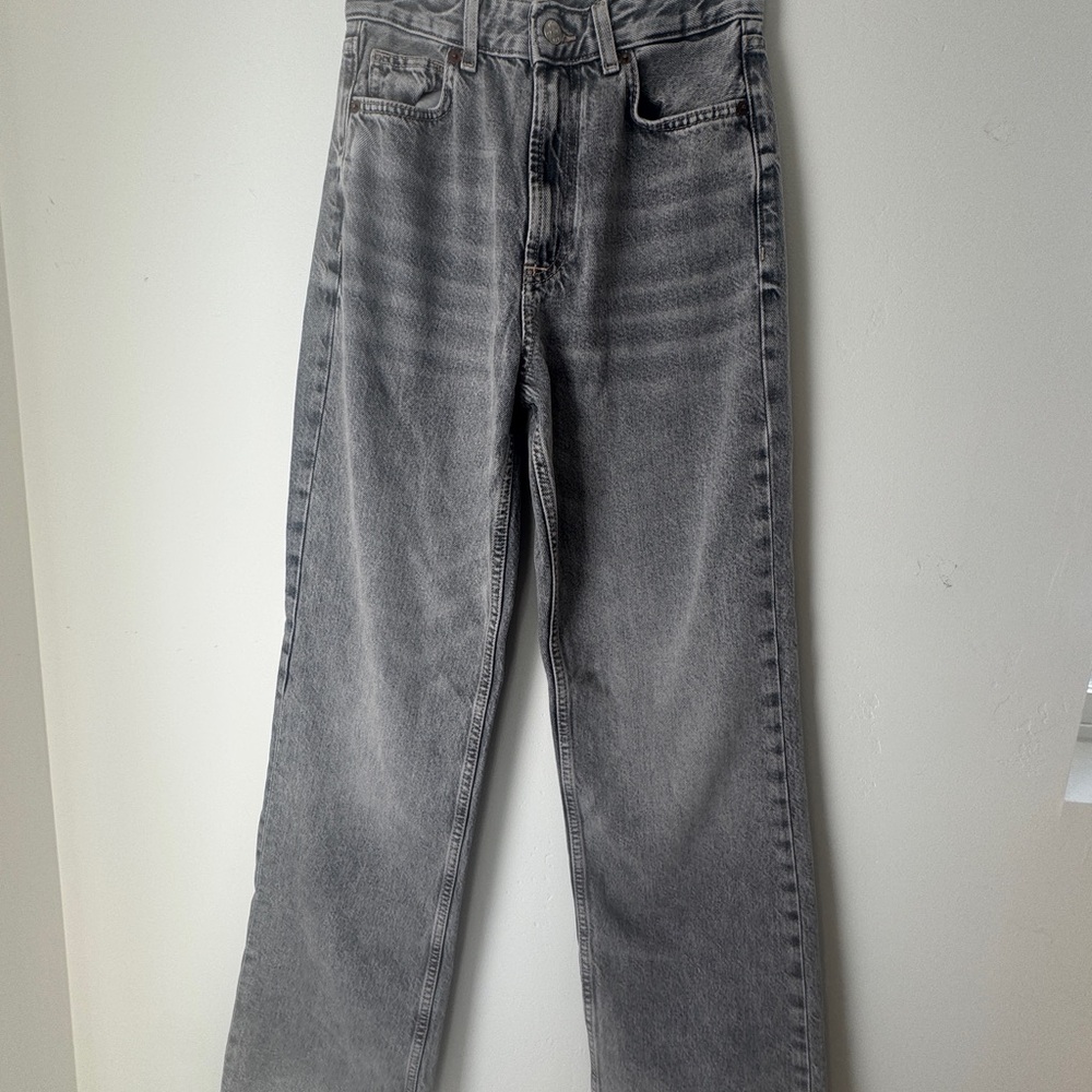 Women’s Zara Wide Leg high rise Jeans – Grey, Size 36 EUR / 4 USA